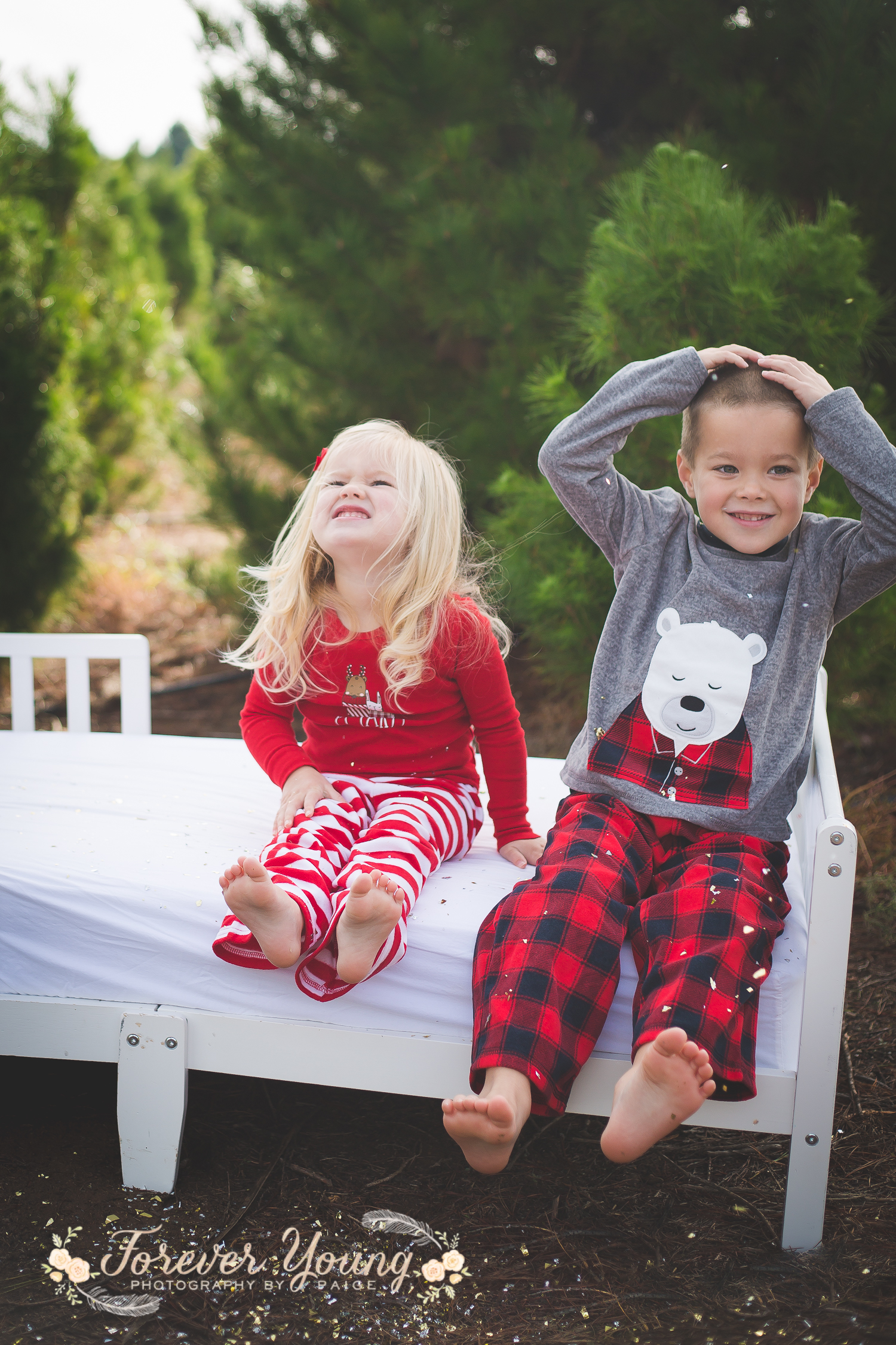 San Diego Christmas Tree Farm Photoshoot | Forever Young Photography By Paige-49