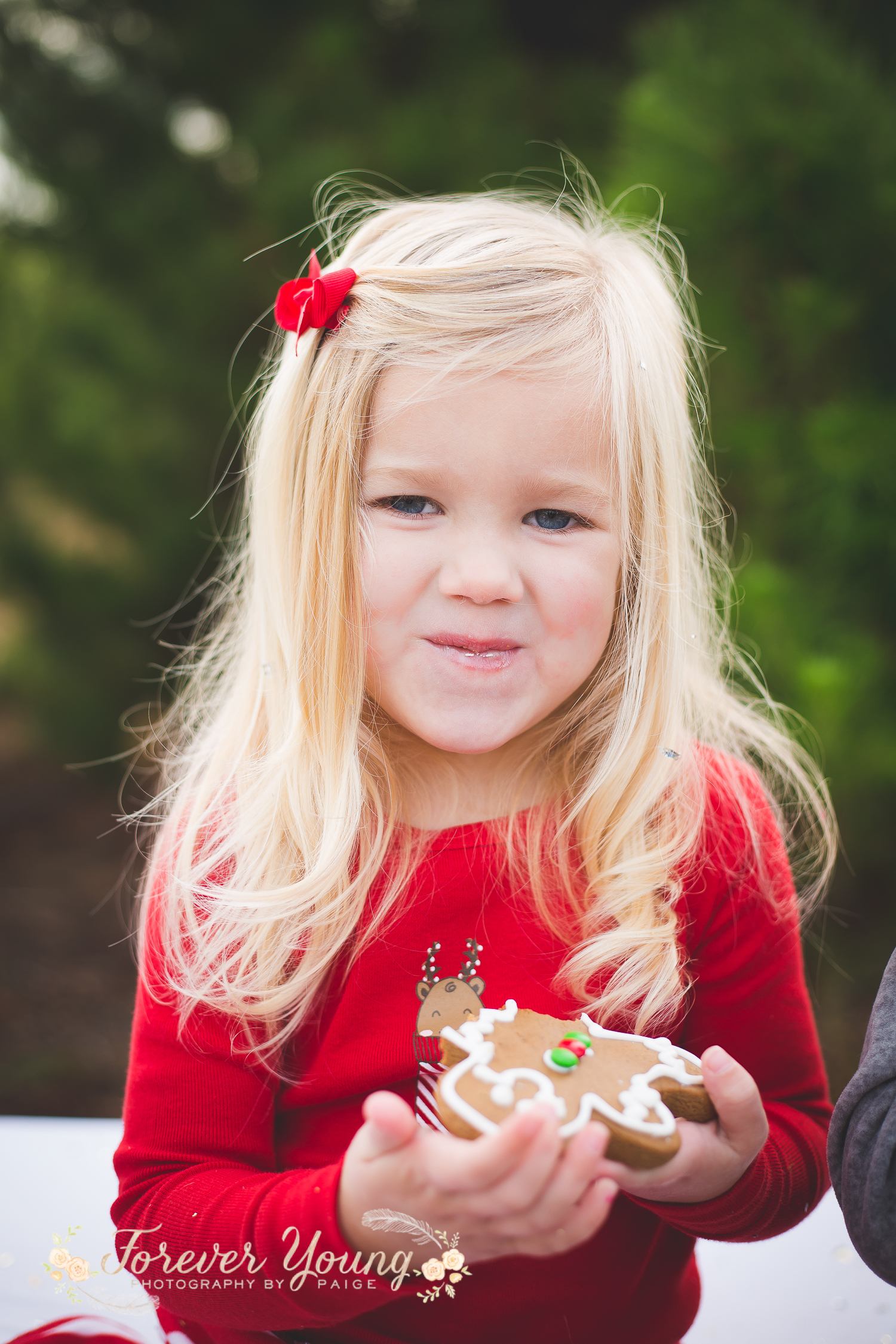 San Diego Christmas Tree Farm Photoshoot | Forever Young Photography By Paige-73