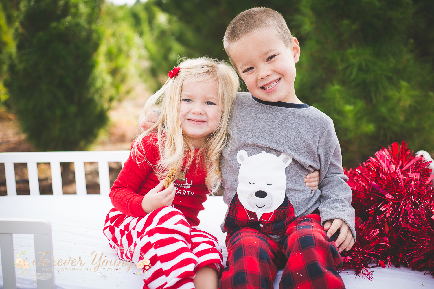 San Diego Christmas Tree Farm Photoshoot | Forever Young Photography By Paige-84