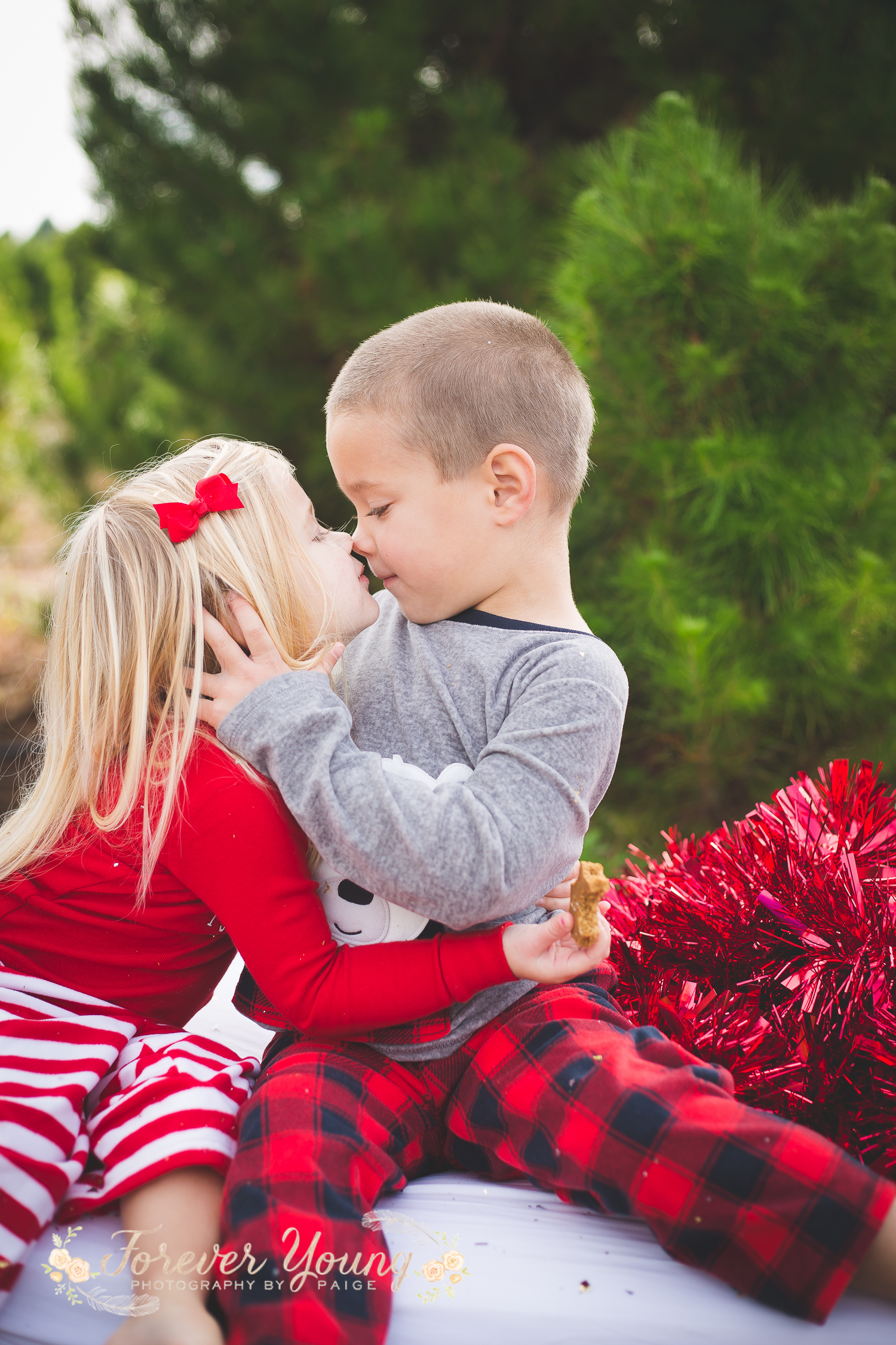 San Diego Christmas Tree Farm Photoshoot | Forever Young Photography By Paige-86