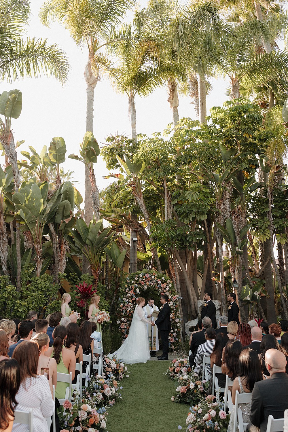 Humphreys Half Moon Inn Wedding; San Diego Wedding & Portrait Photographer; San Diego wedding photography; San Diego Wedding Photographer