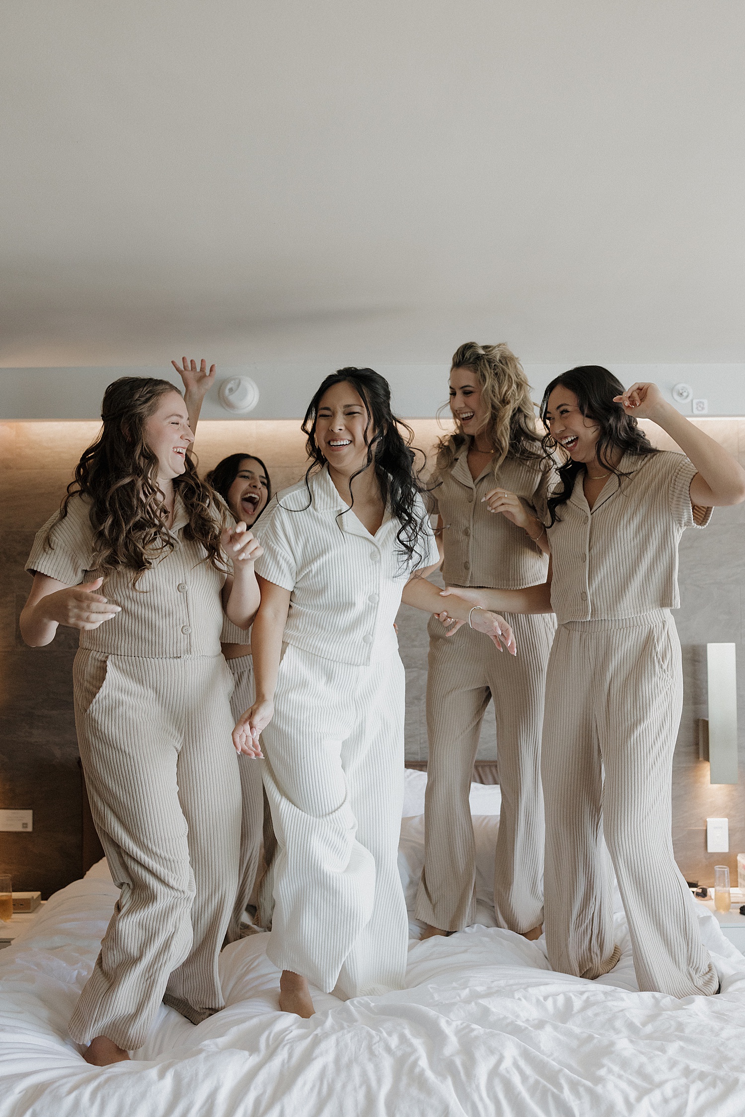 La Jolla Cove Hotel Wedding 