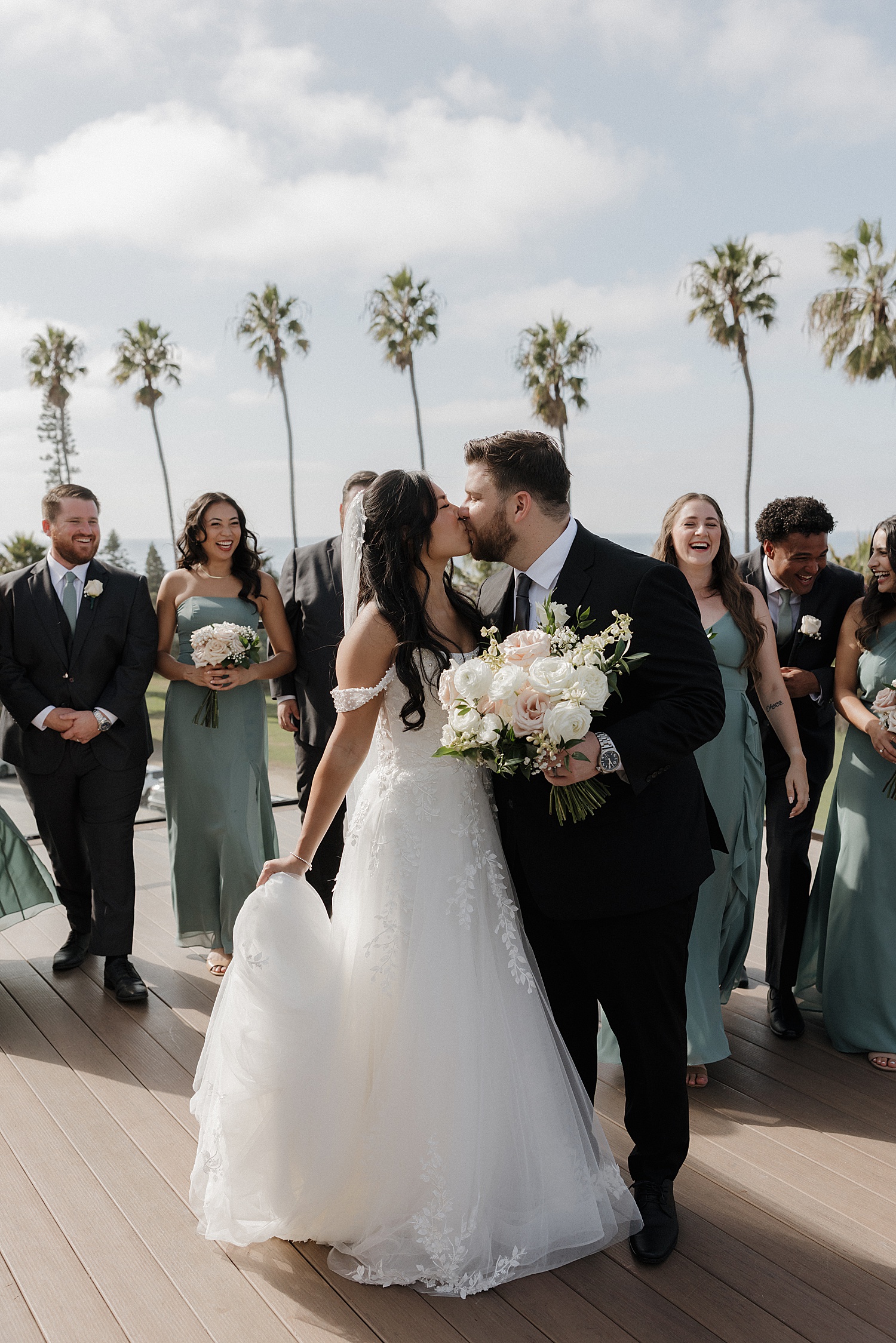 La Jolla Cove Hotel Wedding 