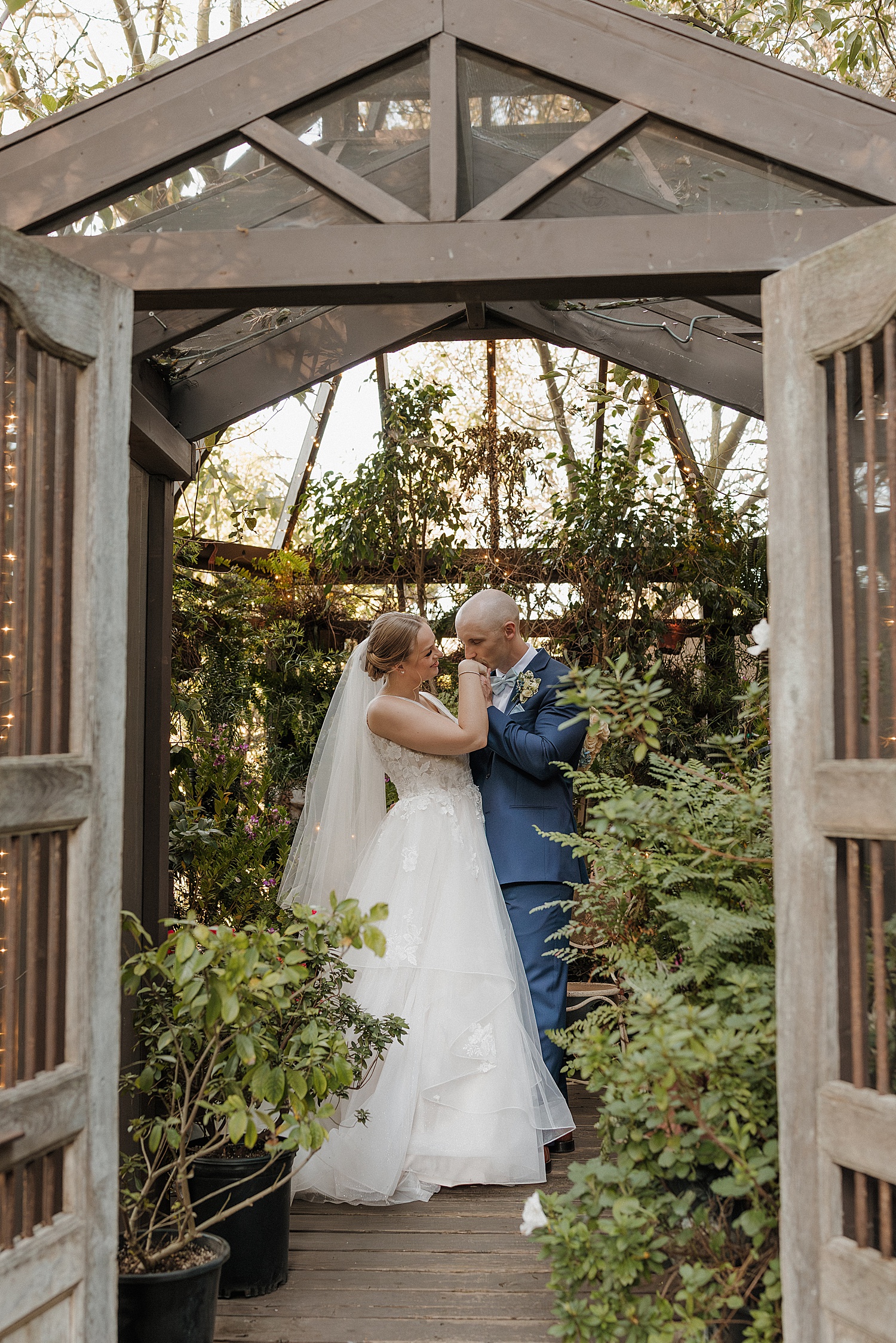 Twin Oaks House Garden Wedding